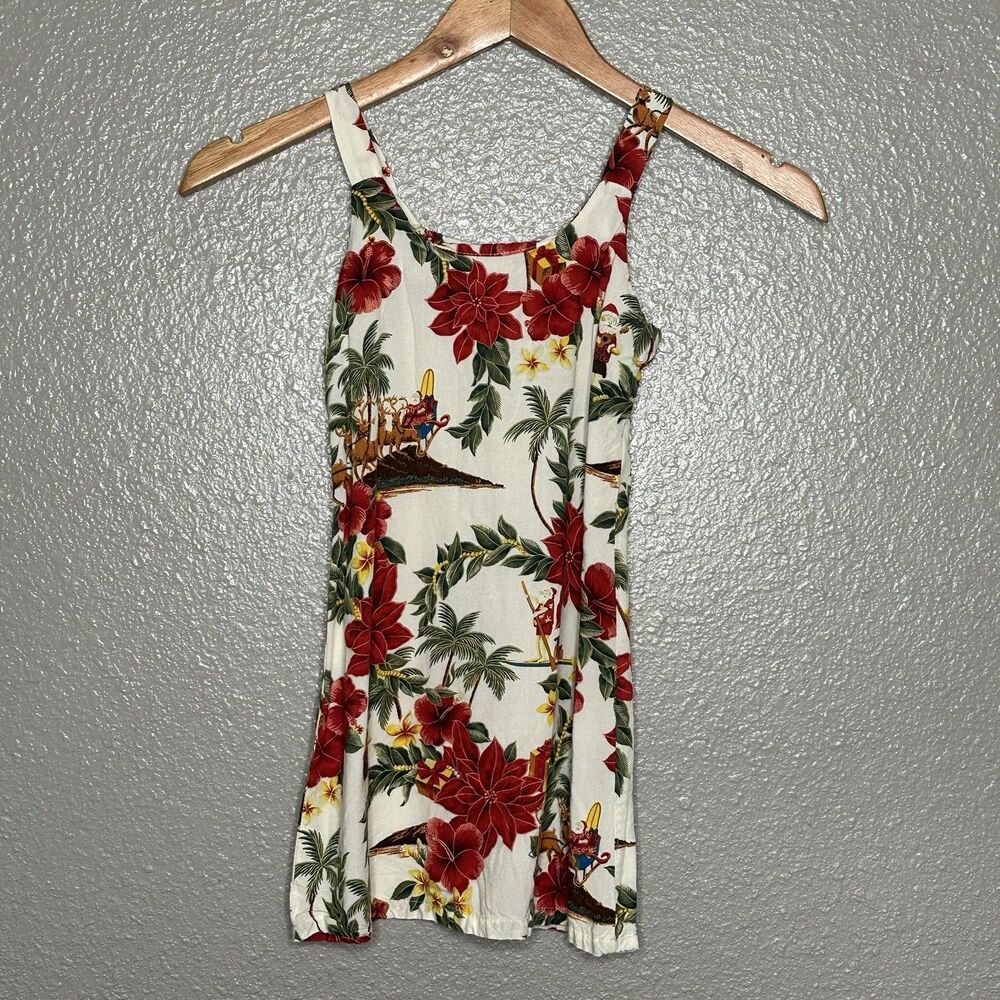 Bishop St. Apparel Girls Hawaiian Christmas Dress Santa Presents Size 4